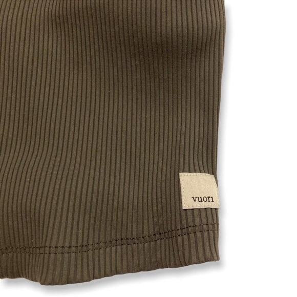 Vuori Rib Crop Tank - Picture 5 of 13